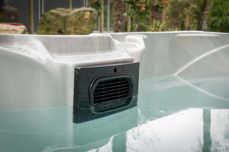 Jet system closeup in Elevate hot and cold therapy ice bath featuring premium acrylic construction by Passion Ice Baths