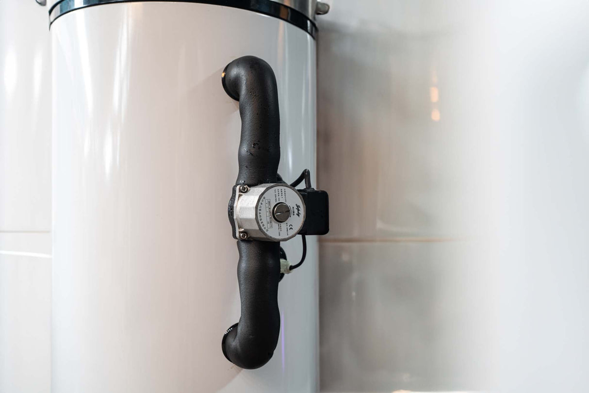 The Wim Hof Therapist ice shower