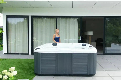 The Ultimate Guide for Hot Tubbers: Choosing the Perfect Spa for Your Backyard